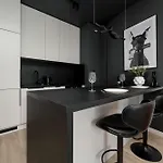 Air Conditioned In Center By Renters Prestige Appartement