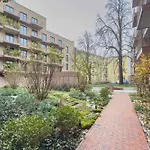 Air Conditioned In Center By Renters Prestige Appartement *