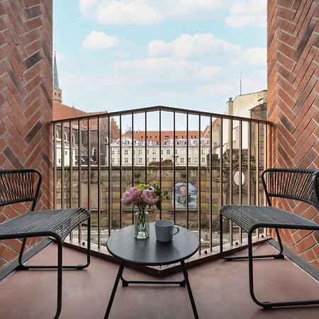 Air Conditioned Apartments In Wroclaw Center By Renters Prestige דירה *