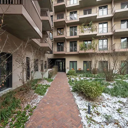 Air Conditioned Apartments In Wroclaw Center By Renters Prestige ורוצלב