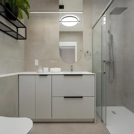 Air Conditioned In Center By Renters Prestige Appartamento