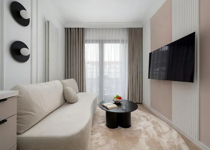 Air Conditioned Apartments In Wroclaw Center By Renters Prestige דירה