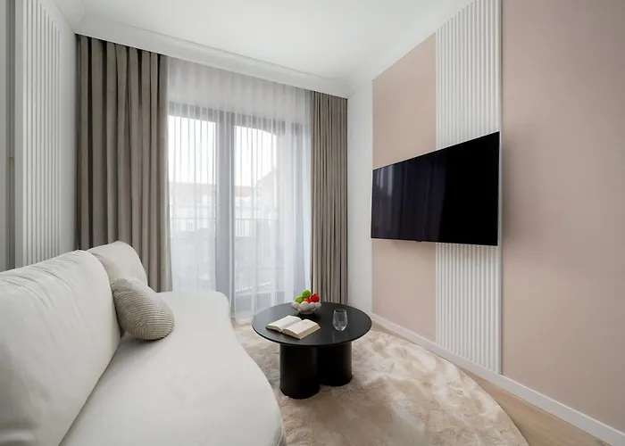 Air Conditioned In Center With Parking By Renters Prestige Apartamento Breslavia